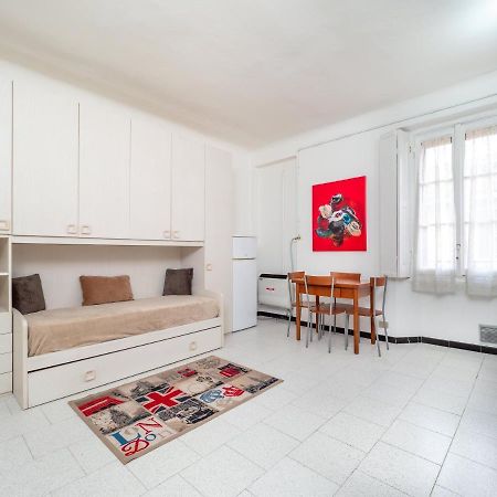 A Due Passi Dalla Stazione Centrale Di Milano Apartment Екстериор снимка